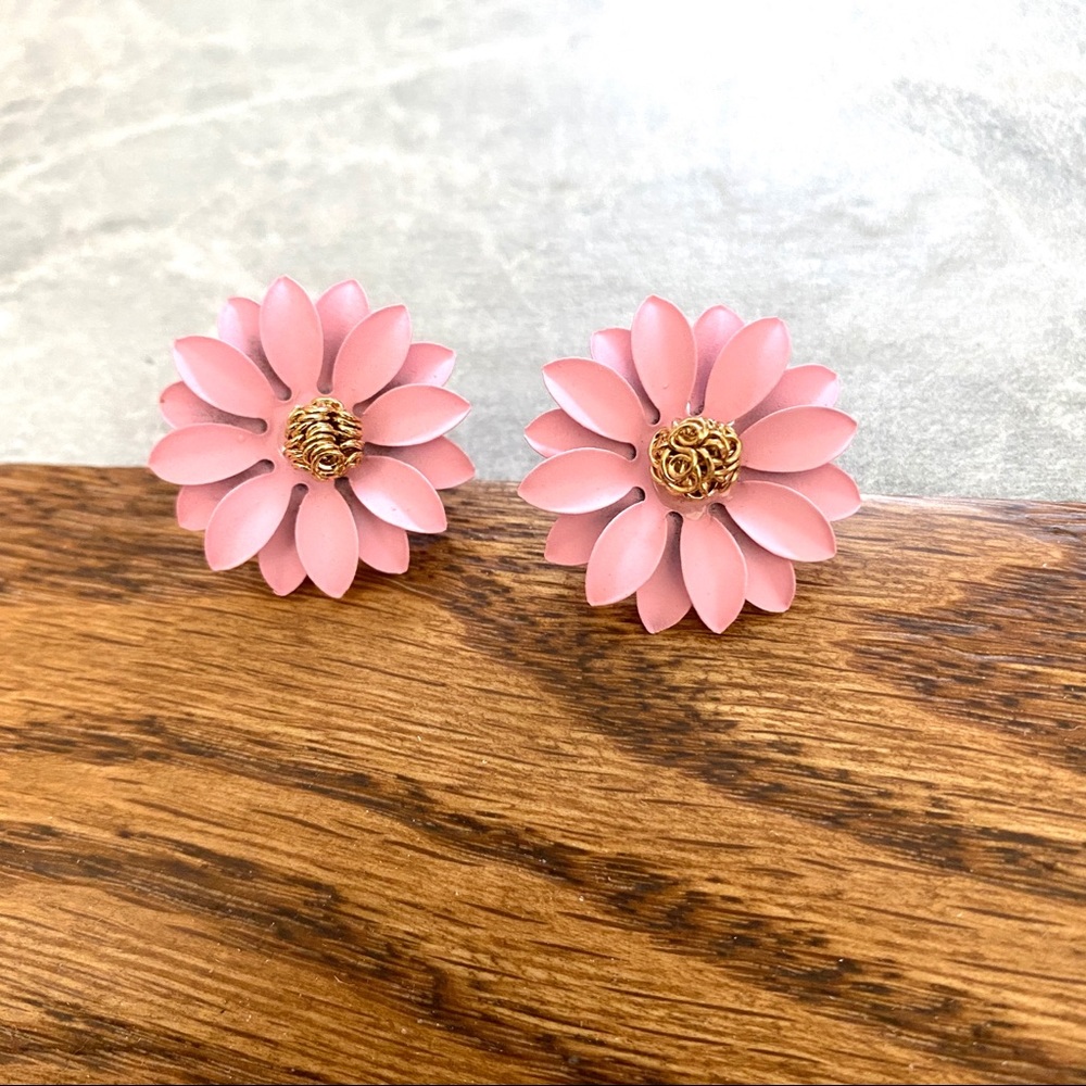 Francesca’s flower earrings big pink floral stud posts jewelry collection GIFT